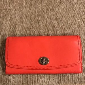 Coach locket wallet